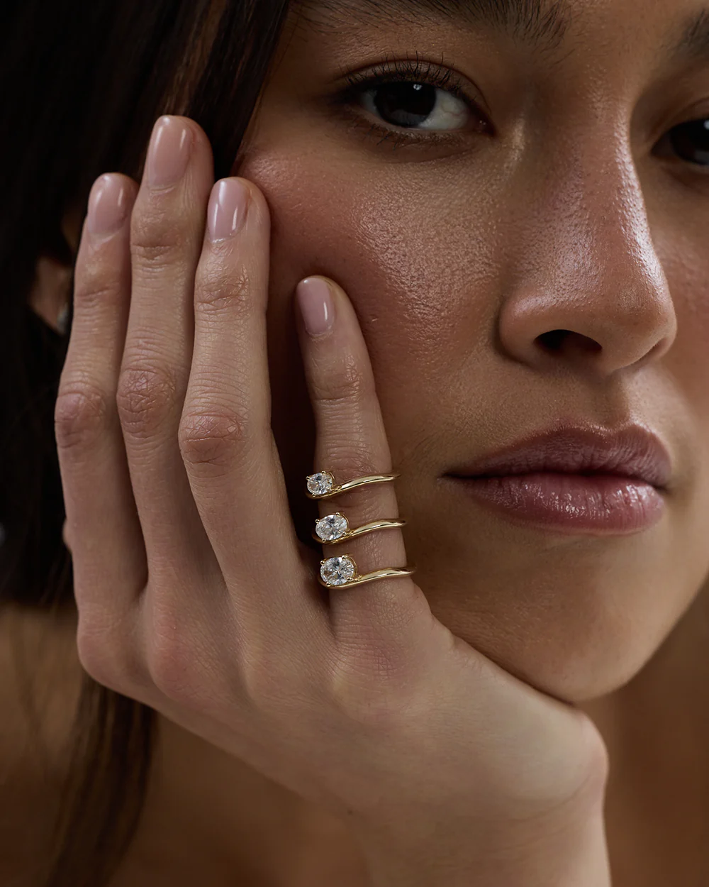 Astra Oval Pinky Ring - Image 4