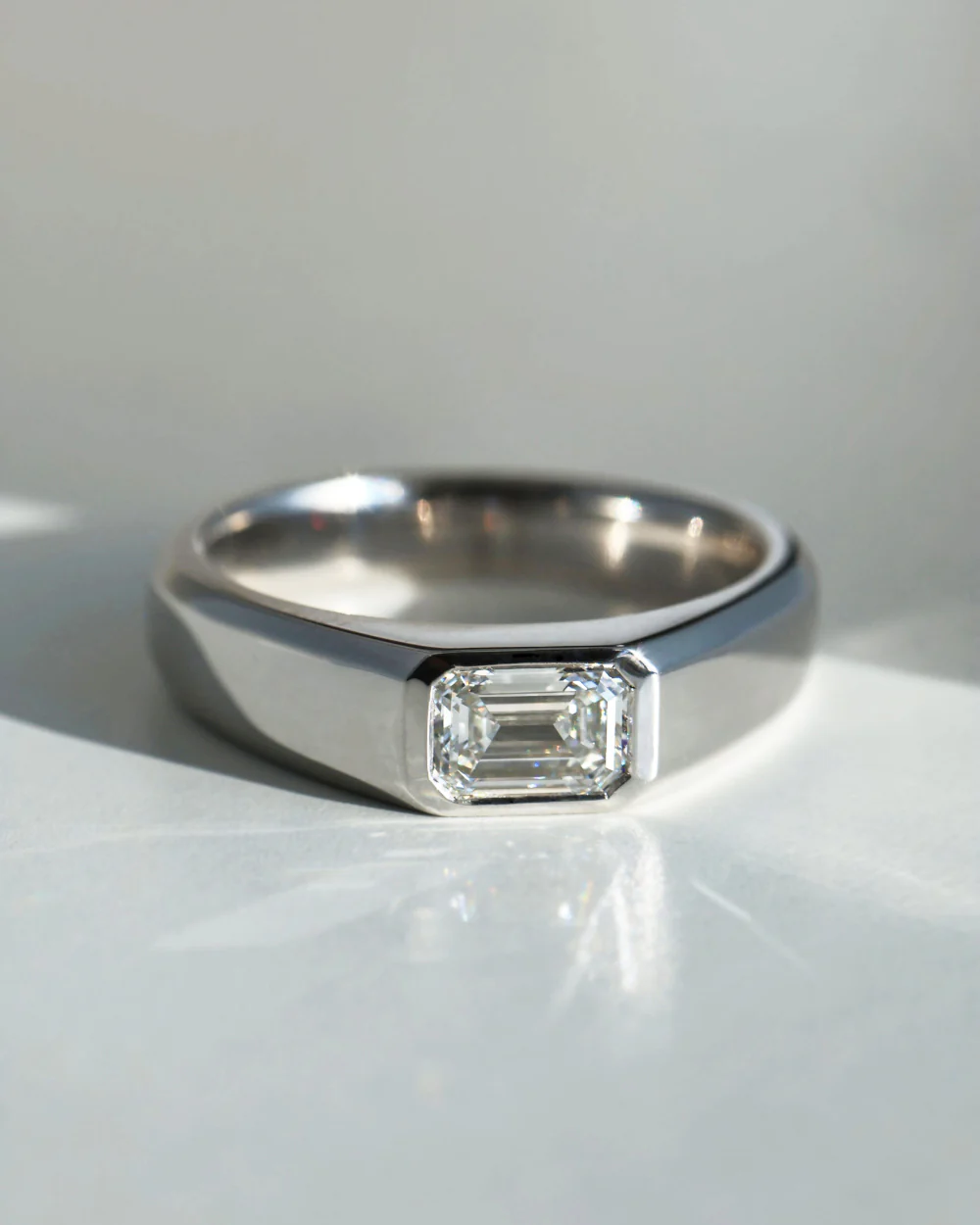 Dylan 1.12ct Emerald Diamond Ring White Gold - Image 4