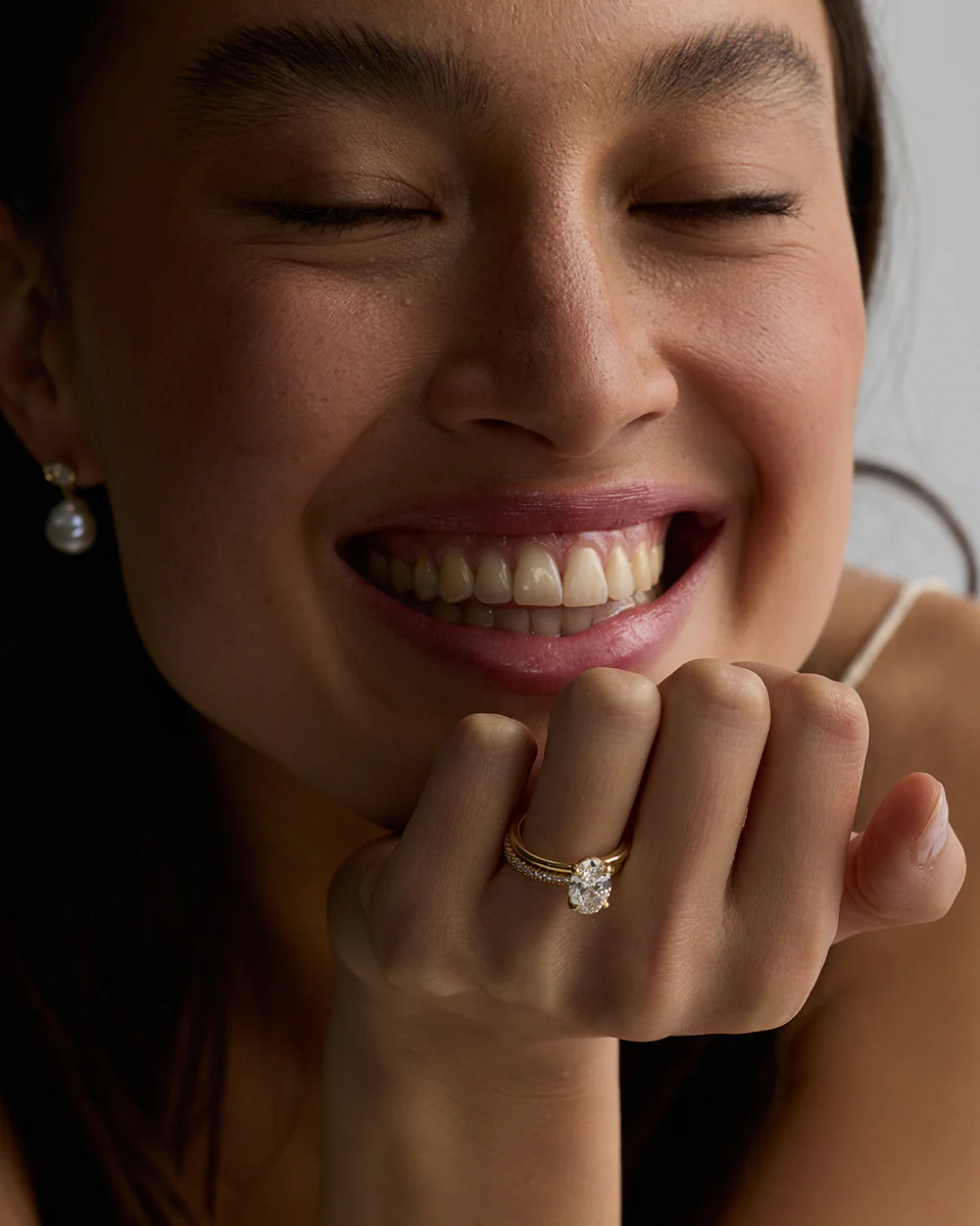 Grace 2.01ct Oval Diamond Solitaire Engagement Ring - Image 5