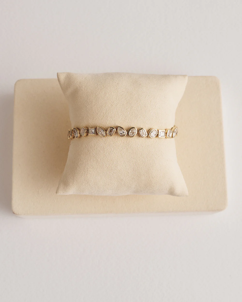 Multicut Bezel Tennis Bracelet - Image 3